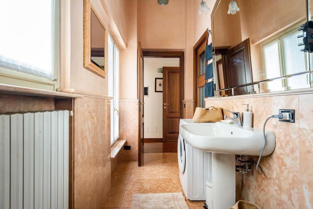 Duomo Apartment ブレシア エクステリア 写真