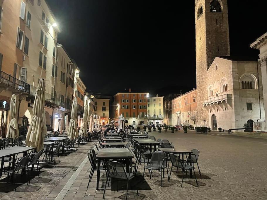 Duomo Apartment ブレシア エクステリア 写真