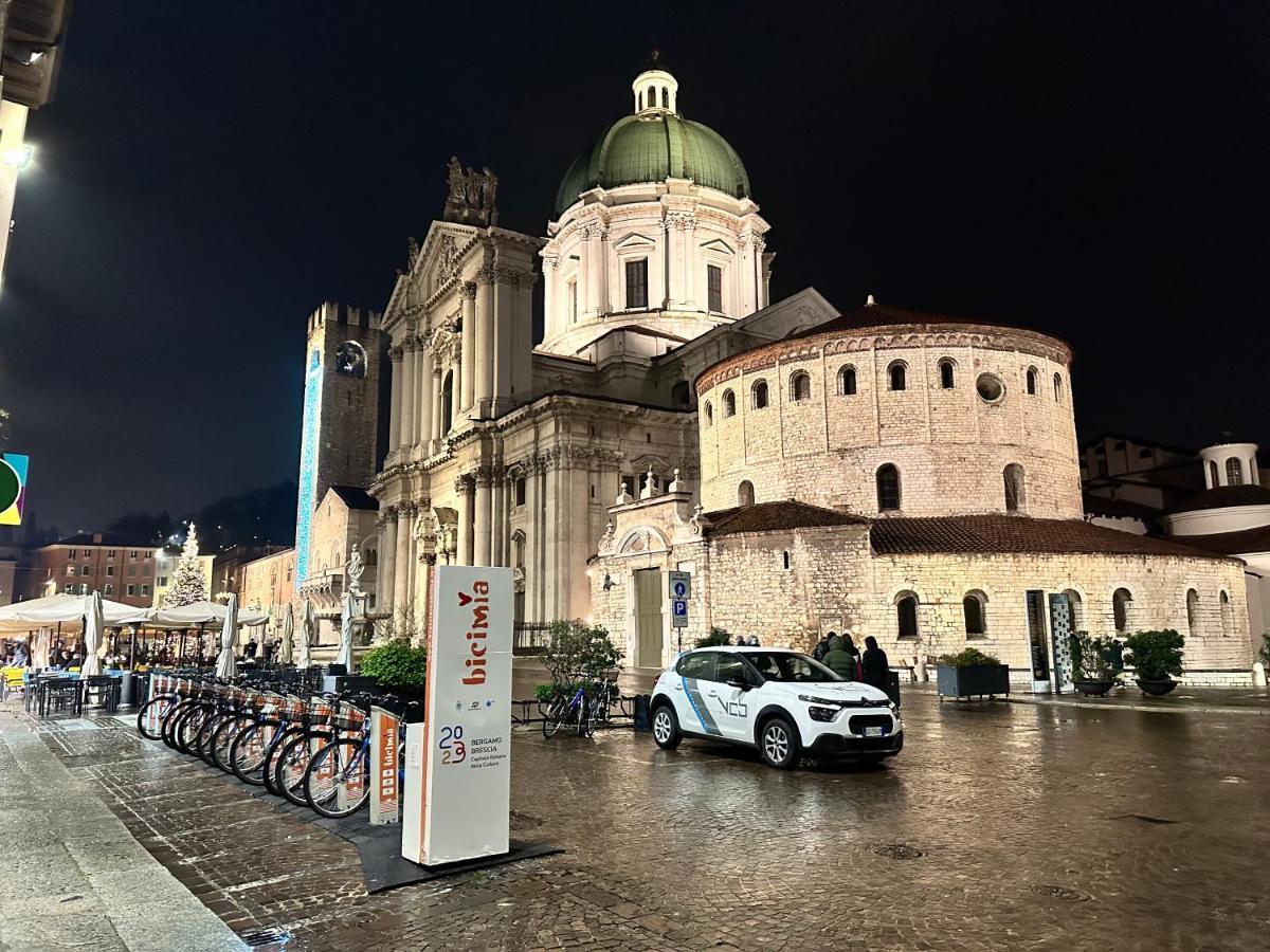 Duomo Apartment ブレシア エクステリア 写真